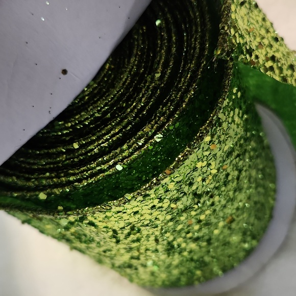 Christmas Ribbons - Picture 14 of 17